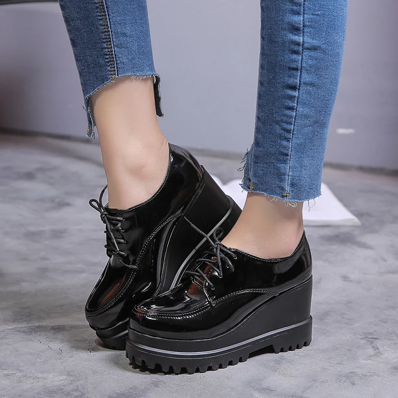 

Autumn Women Creepers Platform Casual High Heels Tassels Female Footwear Patent Leather Wedge Shoes Ladies Slip On Shoe