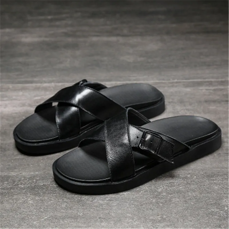 Новые летние мужские повседневные сандалии из натуральной кожи, классические пляжные мужские тапочки с металлическими украшениями, обувь большого размера 38-44 - Цвет: Black2