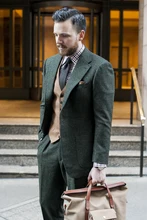 Mais recentes Modelos Casaco Calça Homens Terno de Tweed Verde Slim Fit Blazer Estilo Personalizado Ternos Terno Do Noivo smoking Magro 3 Peça Masculino