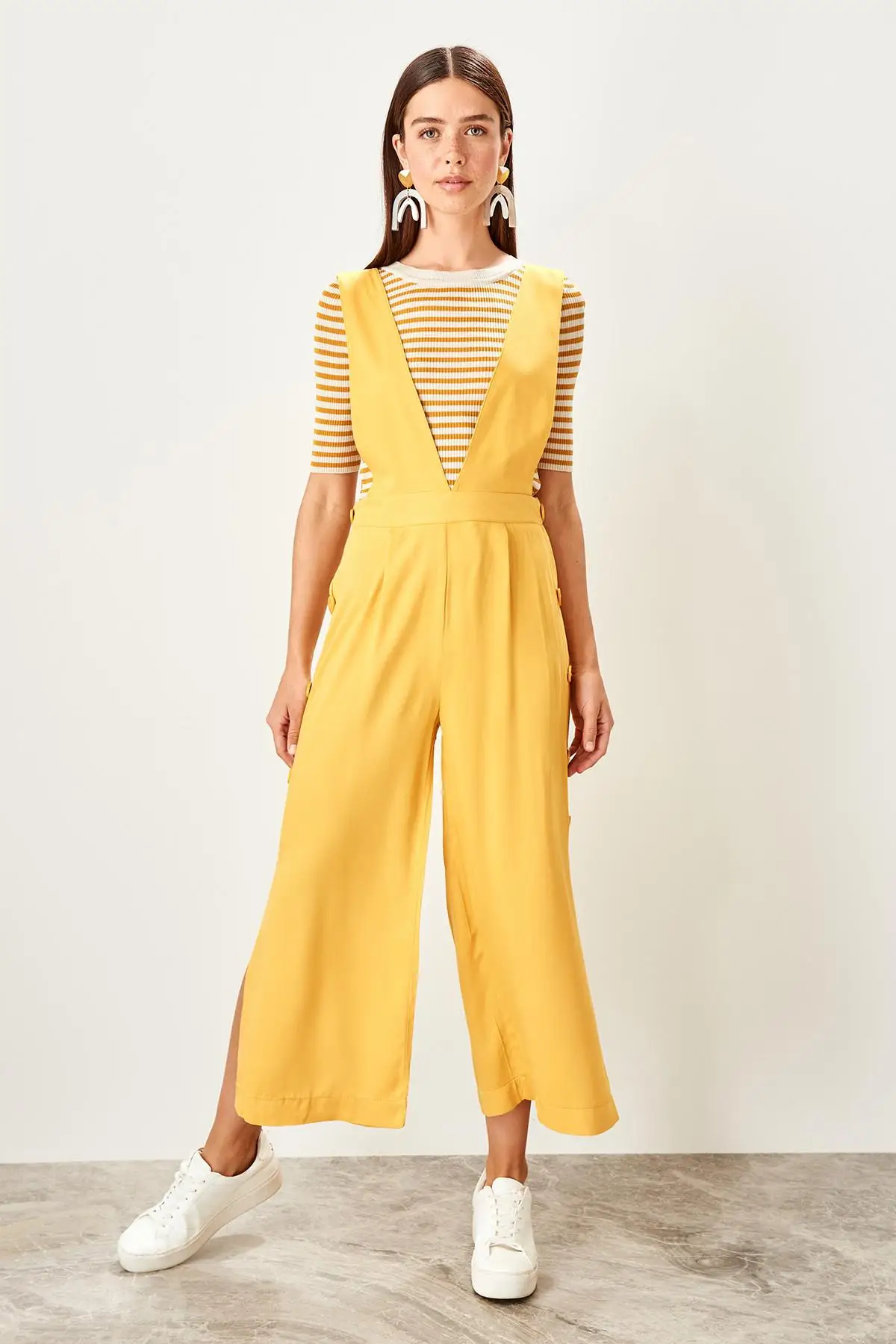 Trendyol Mustard Button Detail Jumpsuit TWOSS19ST0031 |