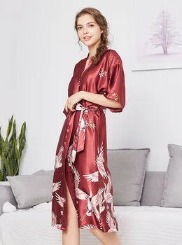 

Sexy Nightgown Women Silk Red-crowned Crane Belted Wedding Party SleepWear Bath Robe Half Sleeve V Neck Pure Luxury Sleepwear