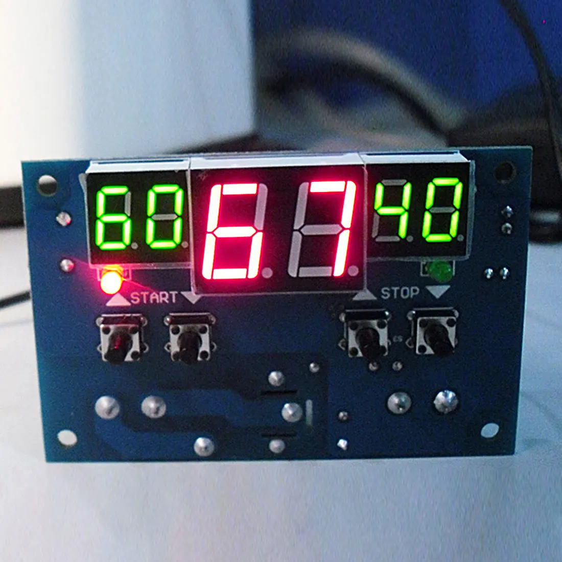 Интеллектуальный цифровой термостат регулятор температуры DC 12 В регулятор с датчиком NTC W1401