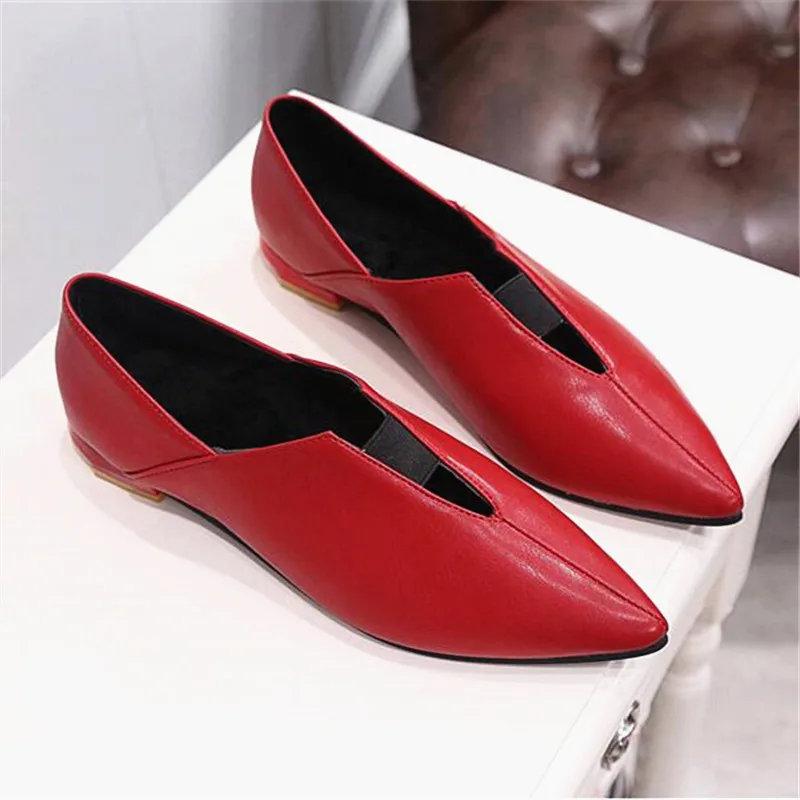 

2017 Spring V Mouth Sexy Flats Women Cross Elastic Strap Flat Heel Leather Flats Pointed Toe Low Heel Euro Style Shoes