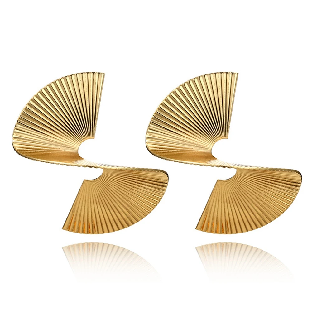 

Irregular Creative Stud Earrings For Women Gold Color Alloy Sector Striped Spiral Statement Earring Wedding Party Jewelry Brinco