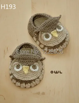 

Crochet Baby owl booties