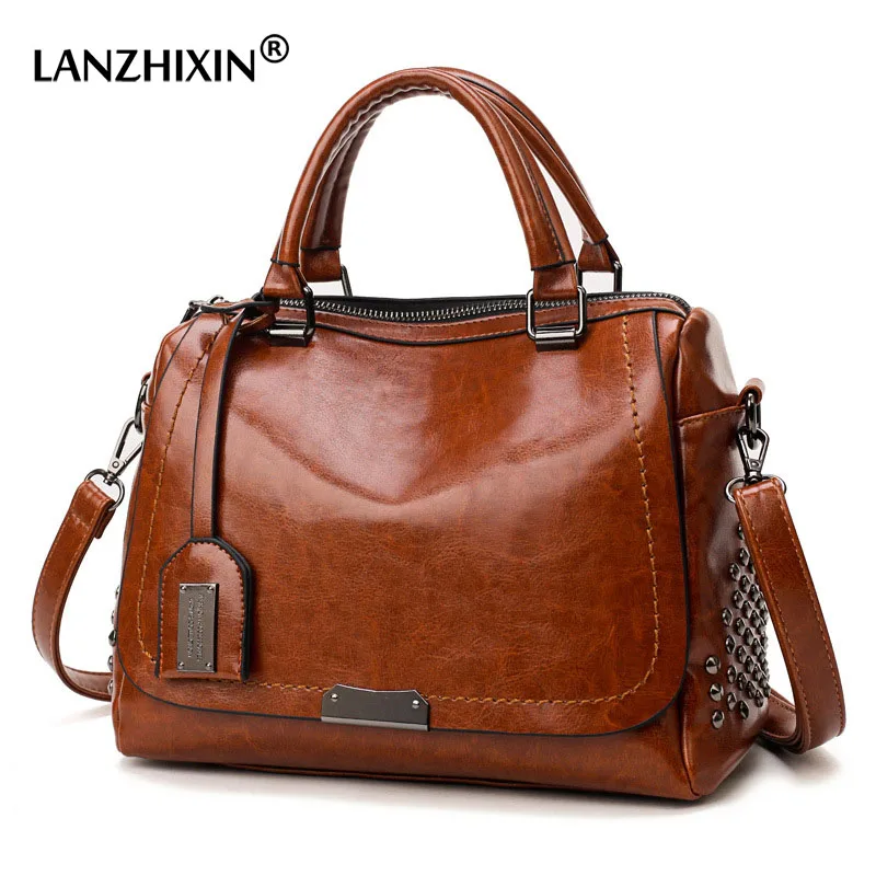 Achat Célèbre marque huile cire cuir Rivet Boston sac sacs à bandoulière pour femmes 2019 fourre tout sac à bandoulière de luxe sacs à main femmes sacs Designer