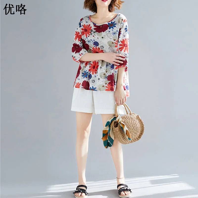 

Plus Size Women Cotton Linen T Shirt Art Ethnic Printed Floral Tee Shirt Femme Big Size Short Sleeve Batwing T Shirts 3XL 2019