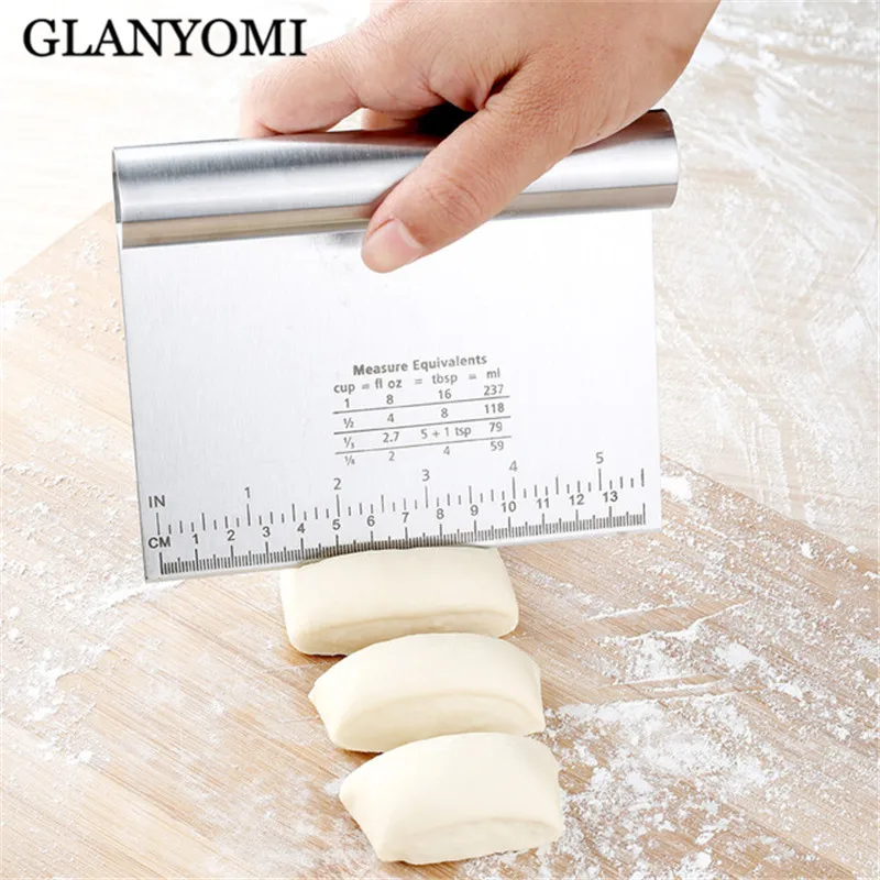 

Stainless Steel Smooth Edge Pastry Cutter Baking Cake Spatula Pizza Dough Scraper Cutter with Wooden Handle