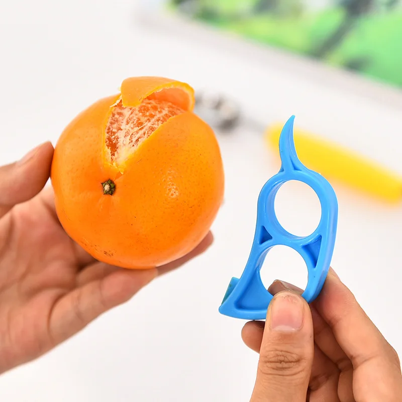 

Free Shipping 2 Or 4 pcs Mouse Shape Lemons Orange Citrus Opener Peeler Remover Slicer Cutter Quickly Stripping Kitchen Tools