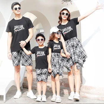 

Family matching clothes father mother daughter son mom mommy and me clothes beach dress tshirts pants couple family look wear 26
