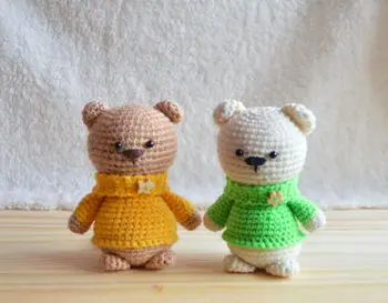 

Small Bear - amigurumi crochet toy rattle