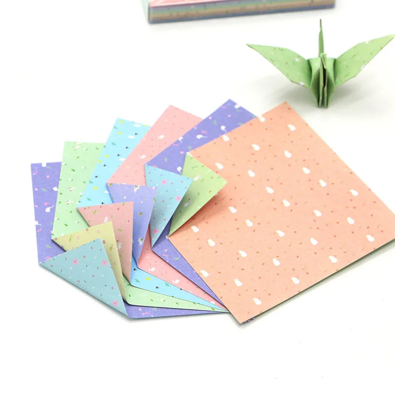 

100pcs 7.4cm Double Sided Printed Trumpet Square Origami Color Printed Hand Originated Paper Floral Origami DIY Decorative Paper