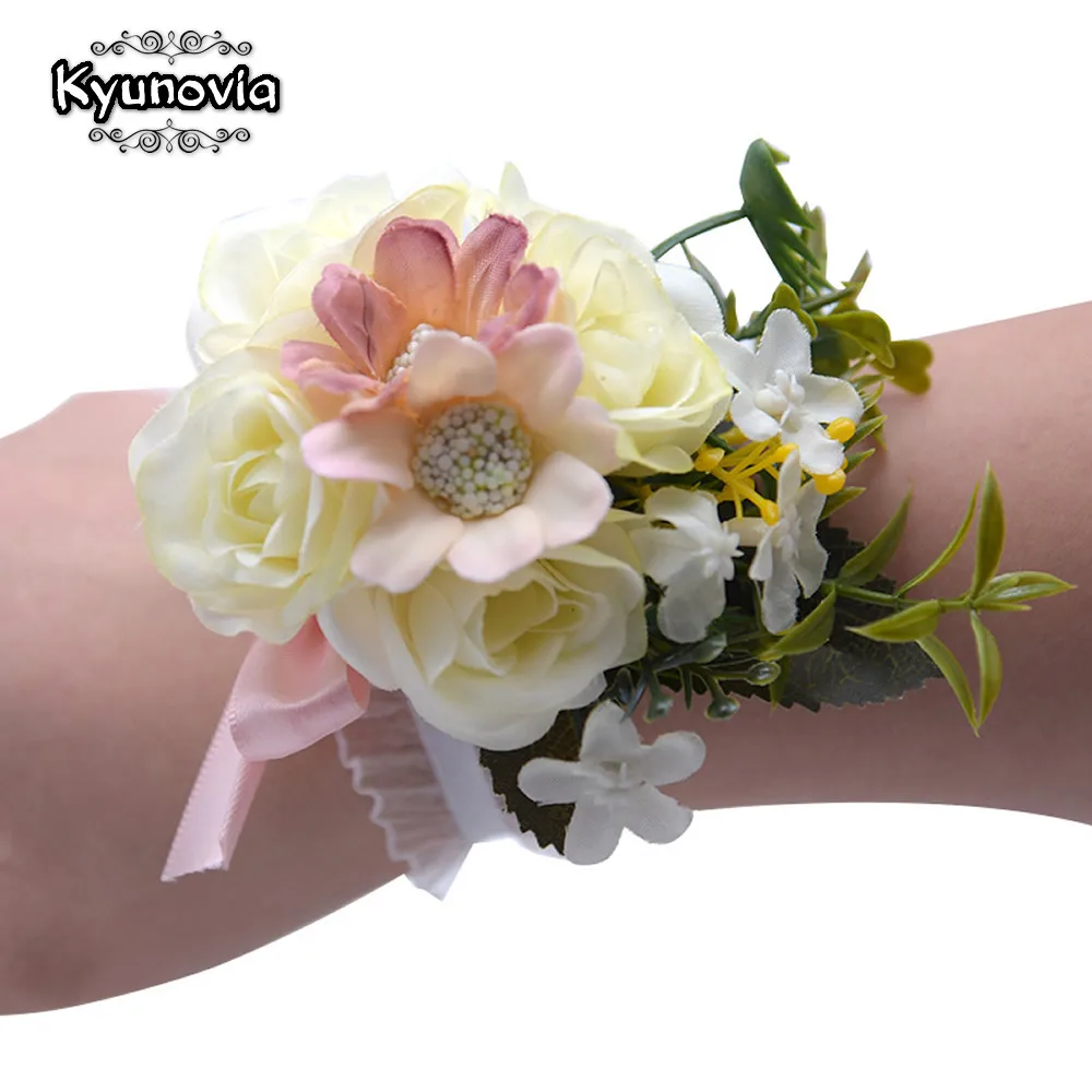 flower wristlet