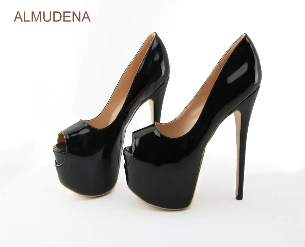 ALMUDENA/фантастические туфли из лакированной кожи телесного и черного цвета на очень высоком каблуке; свадебные туфли на каблуке 16 см; туфли на платформе с открытым носком на шпильках