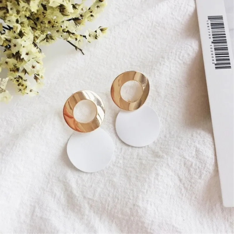 Japan-2019-Vintage-Gold-Stud-Earrings-for-Women-New-Fashion-earrings-Irregular-Statement-Round-Metal-Geometric.jpg_640x640 (2)