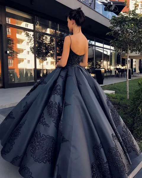 Винтажное бальное платье Quinceanera 2021 темно синее атласное на бретелях спагетти для