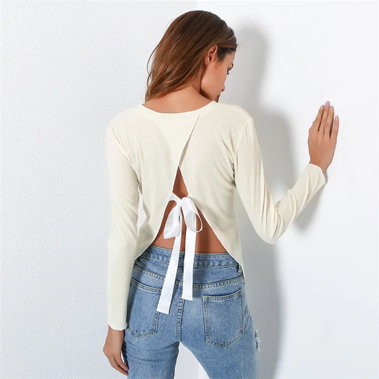 autumn women T shirt long sleeve photos by cellphone