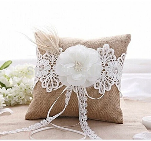hessian ring cushion