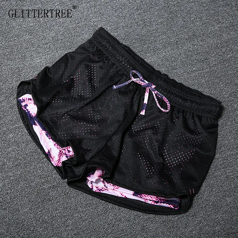 

2019 New Yoga Shorts Mesh Sports Shorts Female Fake Two Anti-light Fitness Shorts Quick-drying Breathable Stretch Shorts Running