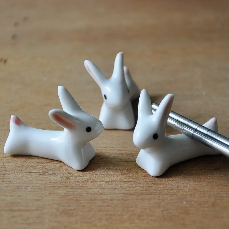 

Creative Cute Rabbit Design Ceramic Chopsticks Holder Fashion Kitchen Tableware Chopsticks Holder Stand Tableware