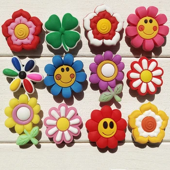 

High Quality 12PCS Small Flowers Smile Face PVC Shoe Charms Buckles Fit Bracelets,Shoe Accessories Decoractions,Kids Party Gifts