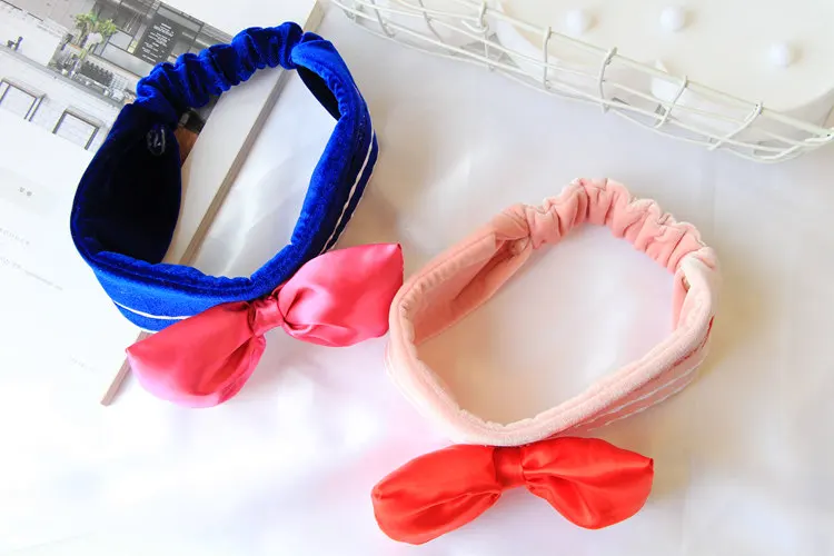 

Anime Sailor Moon Soft Toy Luna Cat Bowknot Plush Stuffed Couple Applying Mask Make Up Washing Face Circular Hair Band Headband
