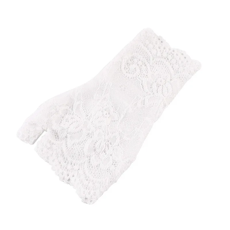 lace gloves (12)
