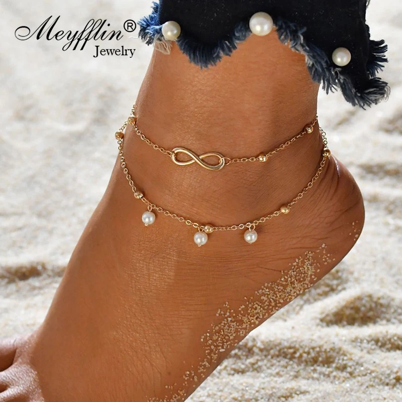 Браслет анклет. Браслет на ногу. Браслет на ногу с висюльками. Анклет золотой. Браслет на ногу золото женский.