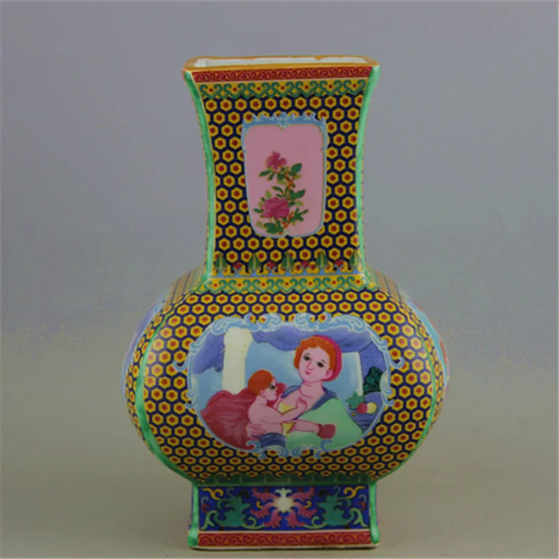 

Qing Dynasty yong zheng Antique Jingdezhen Enamel Collection Characters Pattern Porcelain Vase