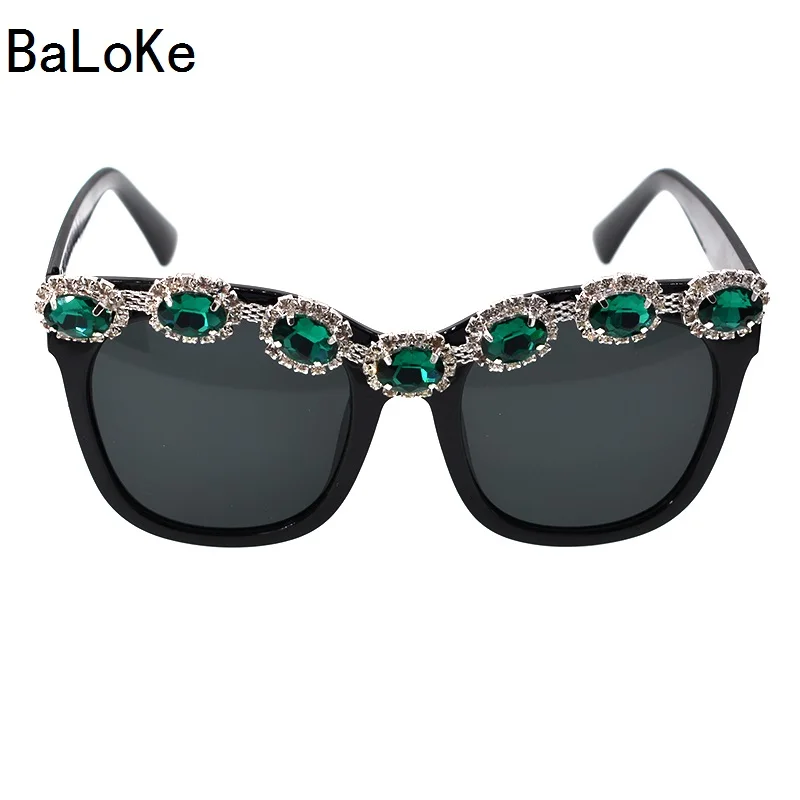 

2019 New Big Frame Brand Designer Baroque Sunglasses for Women Personality Style Crystal Stone Sun Glasses Flower Female