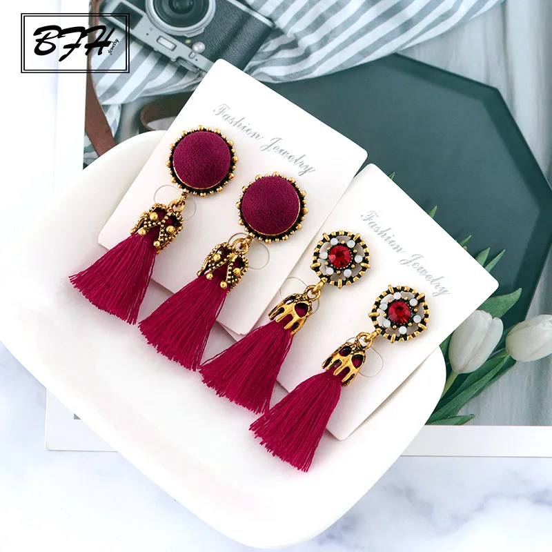 

BFH Small Crystal Tassel Earrings for Women Fashion jewelry Bohemia Vintage Ball Statement Face Tiny Fringes Drop Earring