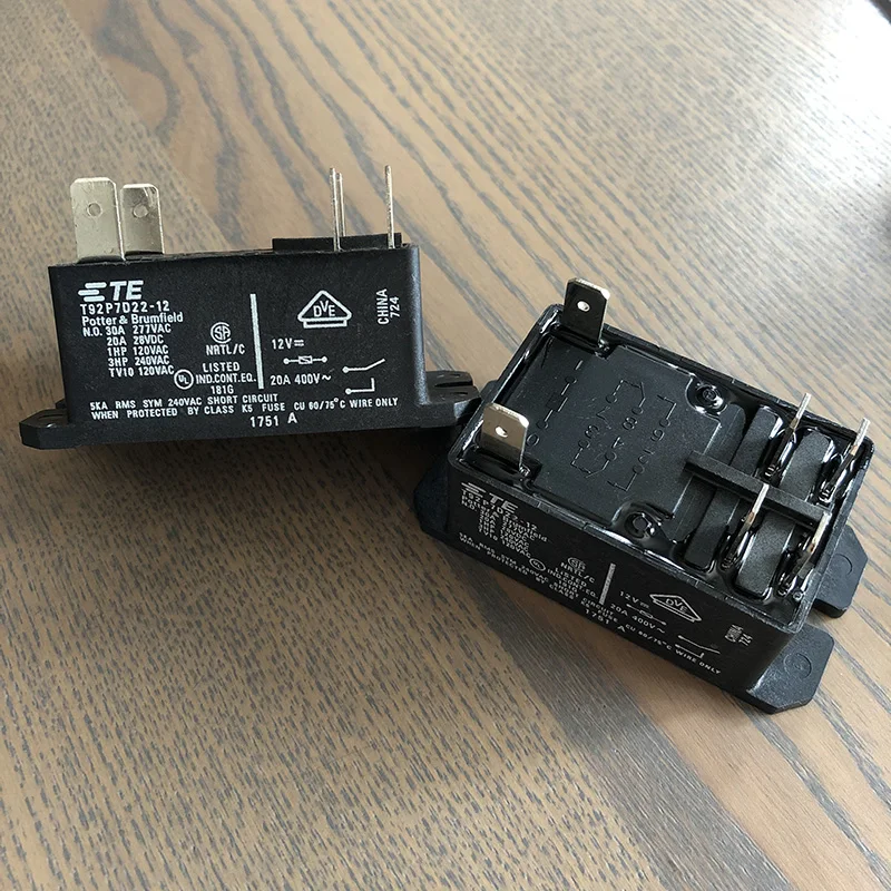 

T92P7D22-12 T92P7D22-24 T92P7D22-36 T92P7D22-48 High Power Relay 30A 277VAC 6 Pins