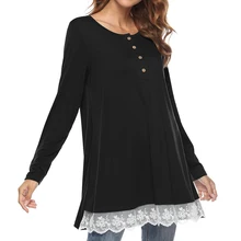 Модная одежда с длинными рукавами красивые Для женщин футболка осень-весна Свободные футболки Женский Для женщин рубашки кружева кнопка Декор низ футболки 7Q2274