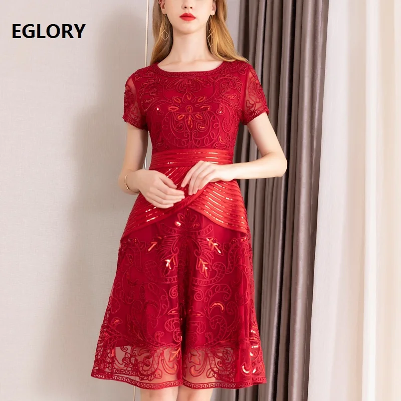 

Slim Fit & Flare Dress 2019 Summer Fashion Party Events Women Appliques Embroidery Striped Pattern Short Sleeve Red Pink Dress