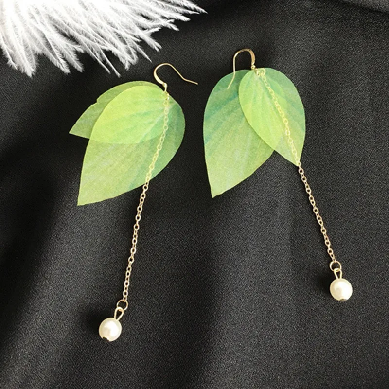 

Retro Selling Brincos Simple Retro Leaf Green Leaves Imitation Pearl Long Tassel Earrings For Woman Fine Jewelry Gift Wholesale