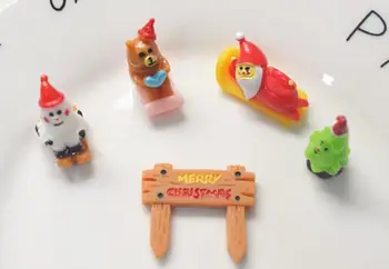 

3D Christmas bear Animal Figurines Resin Miniatures Figurine Craft Bonsai Pots Home Fairy Garden Ornament Decoration