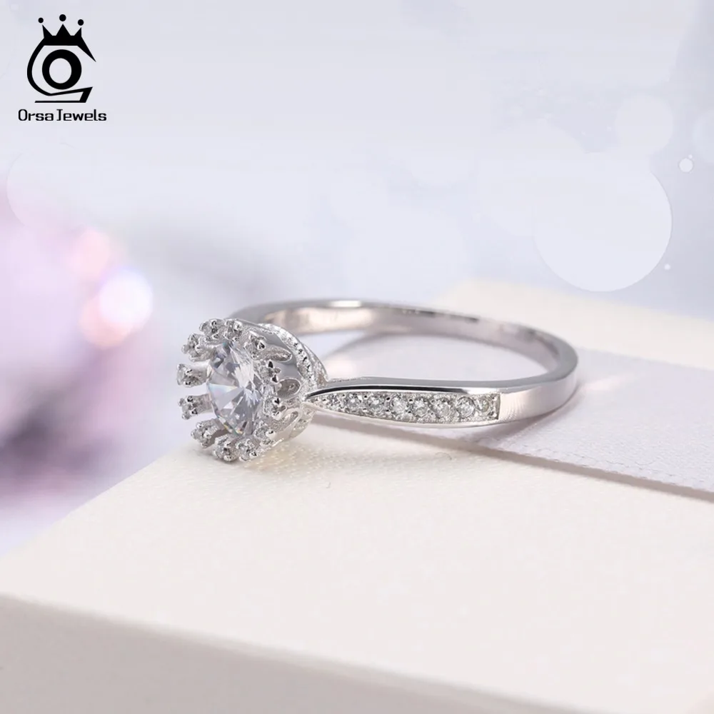 ORSA JEWELS Luxury Female Rings Unique Flower Shape AAA Cubic Zirconia Cute Engagement Ring Wedding Band For Women Jewelry AOR33