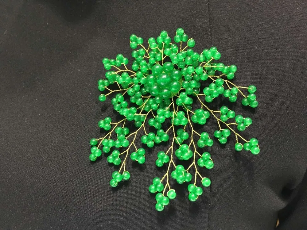 

latest design 4 inch 4mm green stone bead leaf and flower shape Brooch