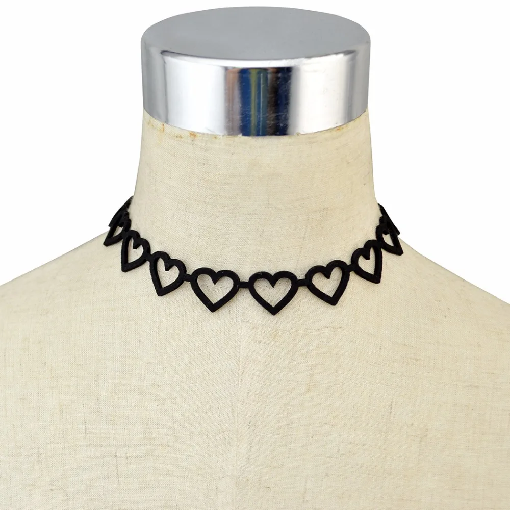 

Hollow Out Love Heart Leaf Butterfly Shape Chokers Black Velvet Choker Necklace Chocker tattoo choker collares Collier Femme