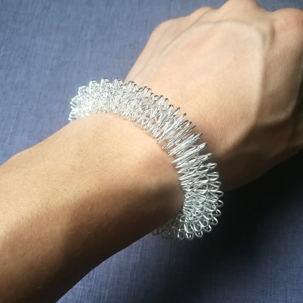 Браслет фиджет Spiky аутическая сенсорная терапия массажная игрушка браслет|Шутки