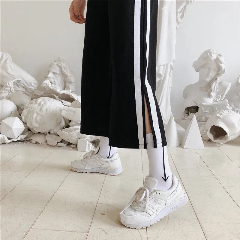 black (5)