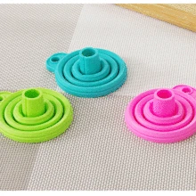 Горячая распродажа высокое качество 1 шт. мини Силиконовый гель Складная складной Стиль воронки бункера Кухня кухонная утварь