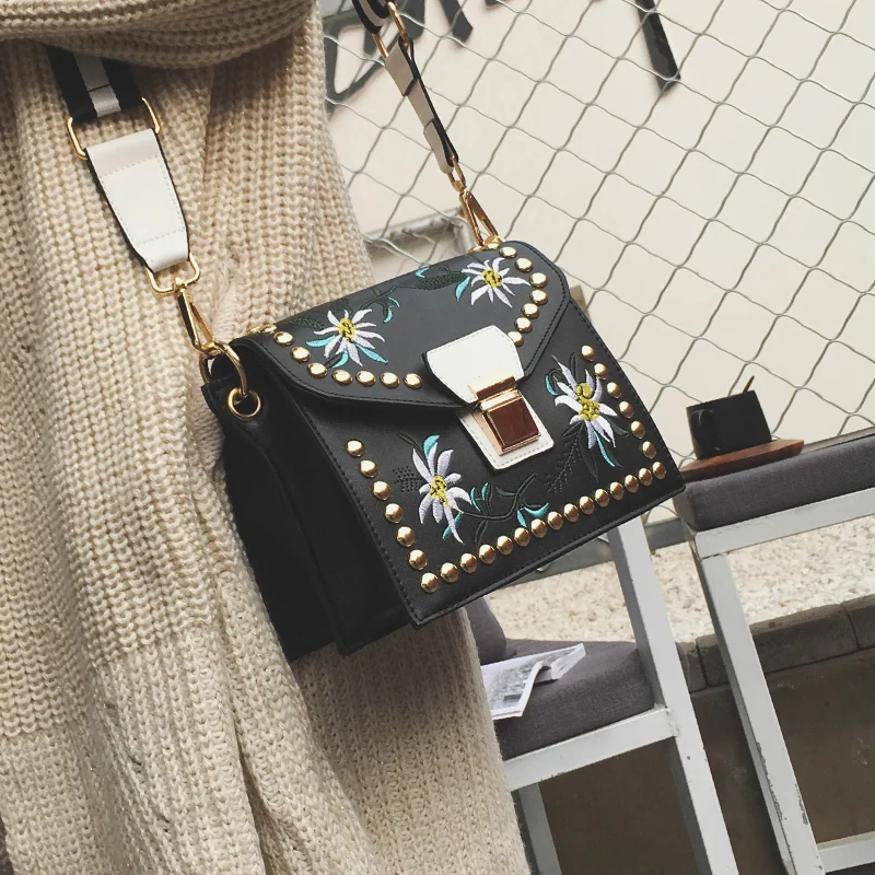 Women-Messenger-Bag-Flower-Handbag-Ladies-PU-Leather-Small-Crossbody-Bags-Women-Famous-Brands-Designer-Shoulder-Girls-SS0235 (3)