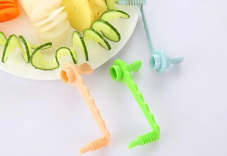 1 шт. кухня гаджет фрукты Garnishes Спираль Slicer пособия по кулинарии резка помощь руководство овощи узор резные цветы инструменты OK 0791