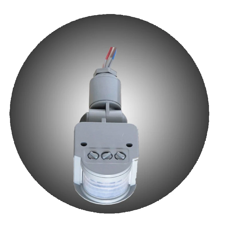 Infrared motion sensor for floodlight