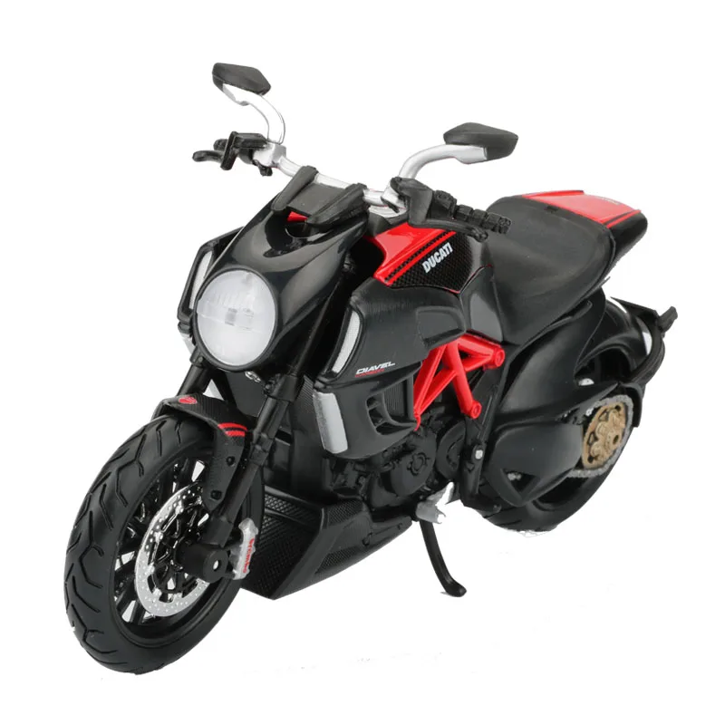 Модель мотоцикла Maisto из 1:12 сплава, игрушечный мотоцикл Diavel, углеродный мотор, модель автомобиля, украшения, детские игрушки для мальчиков, подарок - Цвет: C0124