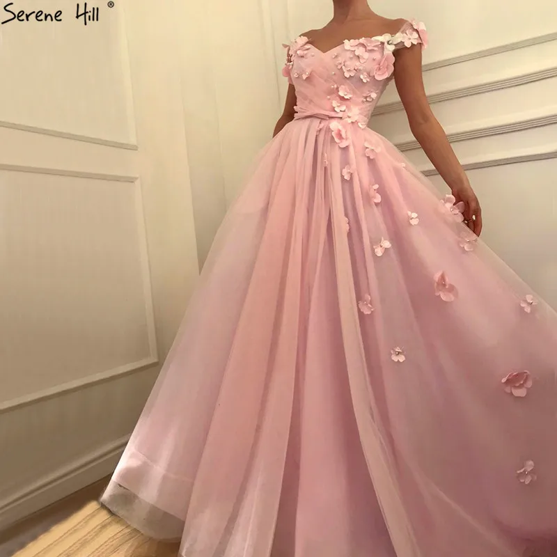 

Pink Off Shoulder Beach Sexy Evening Dresses Pearls Handmade Flowers Tulle Evening Gowns 2019 Serene Hill LA60815