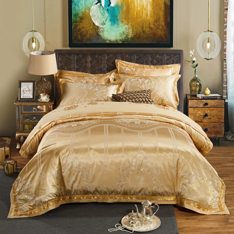 

2018 Golden European Style Bedding Set 4Pc Queen King Size Silk Cotton Jacquard Fabric Duvet Cover Flat Sheet Pillowcases