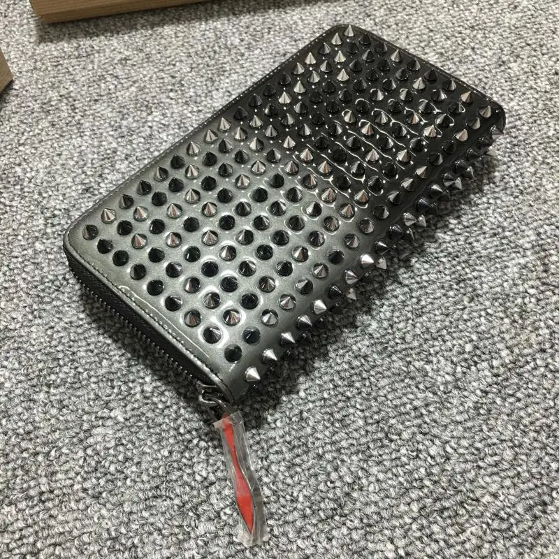Hot sell Men Women Wallet Brand Famous Genuine Leather rivet Long Wallet Clutch Unisex Money Purse ID Card Holder monedero mujer Hot sell Men Women Wallet Brand Famous Genuine Leather rivet Long Wallet Clutch Unisex Money Purse ID Card Holder monedero mujer