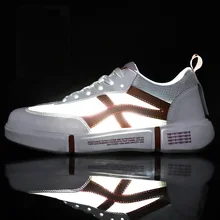 Трендовые Молодежные мужские кроссовки, дышащая прогулочная обувь из сетчатого материала, мужская белая удобная спортивная обувь для пробежек, мужская обувь, светильник для скейтборда